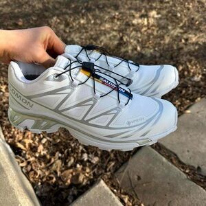 Salomon Men's White and Gray Athletic Shoes